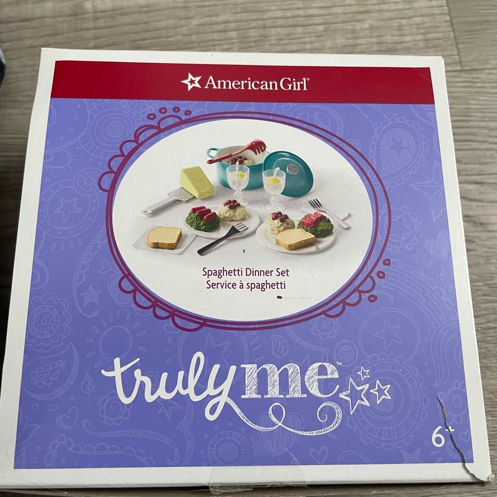 American Girl Truly Me Dinner Set with Red and Blue Accents